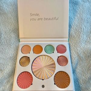 Ofra Mini Mix Full-Face Palette